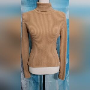 Absolutely Creative Worldwide Sweater Medium